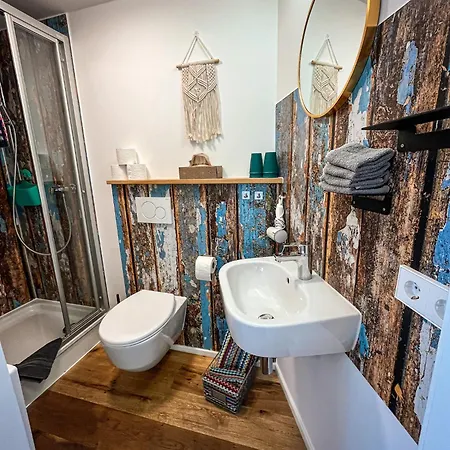 Hacienda Flats - Wunderschoene Am Seewald Apartment Friedrichshafen